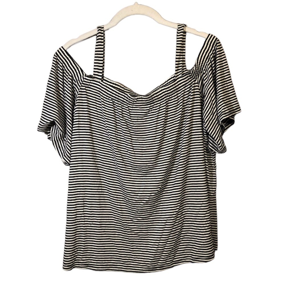 NWT Evereve / Allison Joy Bayley Stripe Cold Shoulder Top, Medium